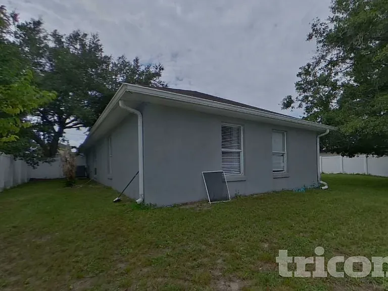 400 Cocoa Ct — Photo 19