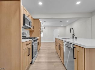472 National St, Henderson, NV 89015