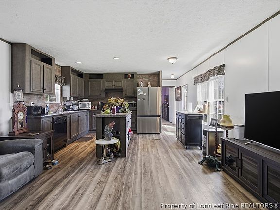 2nd image of 8637 Durant Nixon Rd