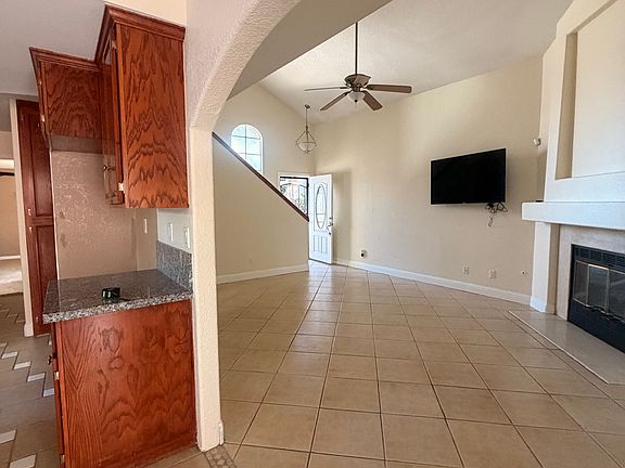 5th image of 3151 Andre Ln