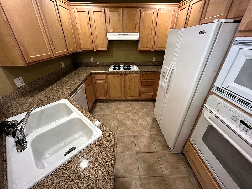 1st image of 19 E Agate Ave Unit 202