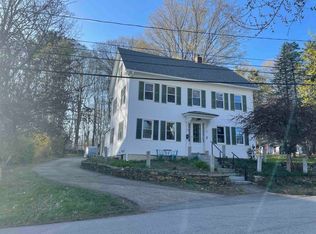 30 Spring St, Newmarket, NH 03857