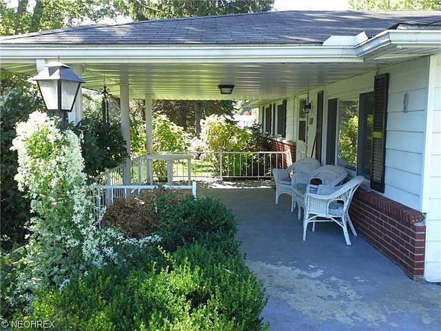 1st image of 9531 Ellen Dr