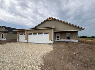 5801 Plumthicket St, Wichita, KS 67226