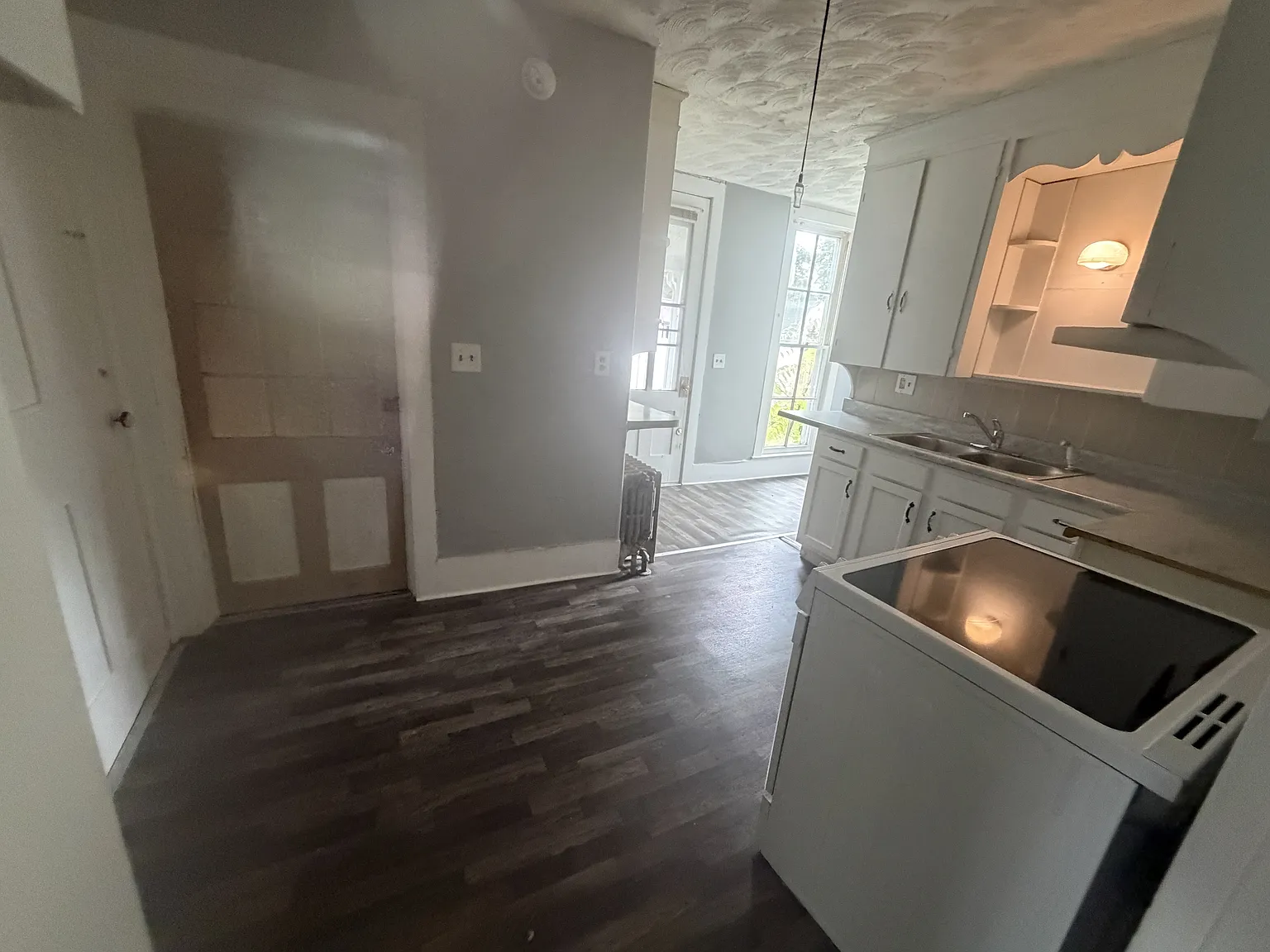 14 Perine Street - 1B — Photo 2