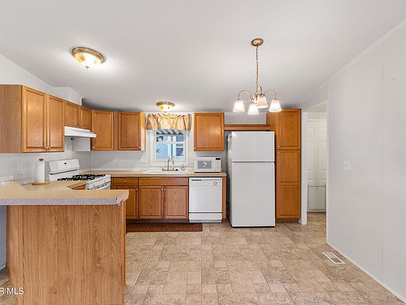 5th image of 3255 E Avenue R Space 230
