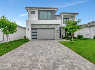 8088 Crystal Downs Ave, Boca Raton, FL 33434