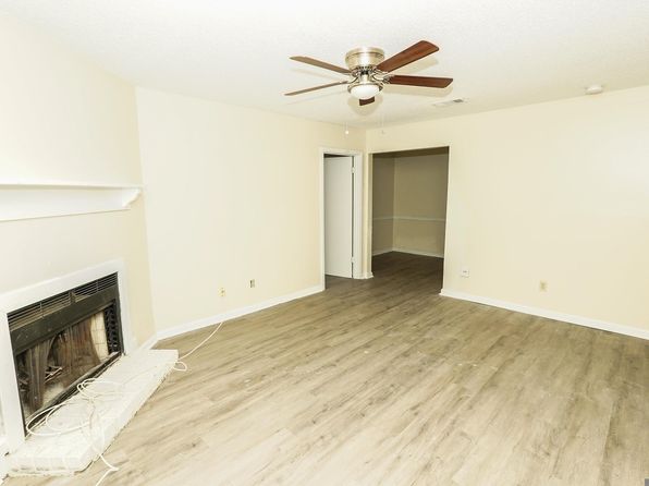 1654 Clear Lake Ave APT D