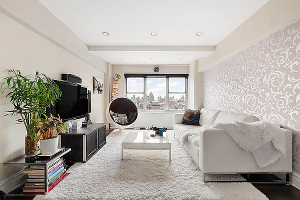 Rented by Compass | media 6