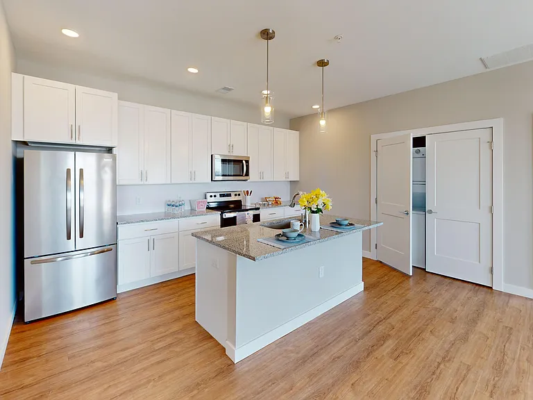 Clean layout with smart design and laundry that stays out of sight when you want it to. Clean layout with smart design and laundry that stays out of sight when you want it to.