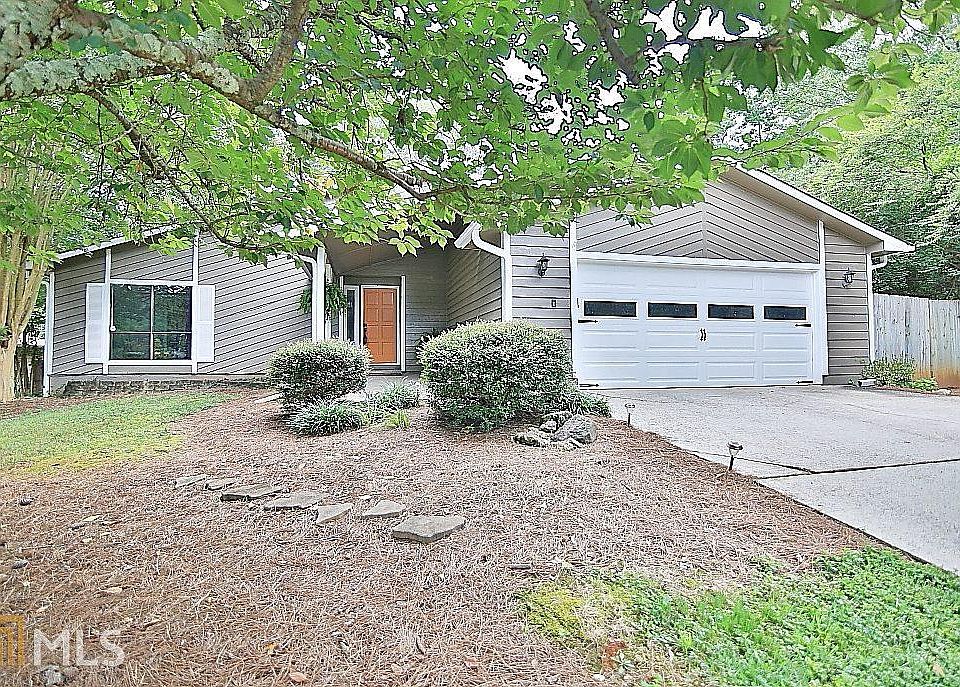 2nd image of 9800 Lake Forest Way