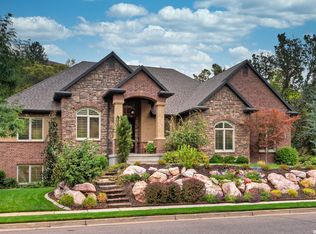 2154 E Oak Ln, Layton, UT 84040