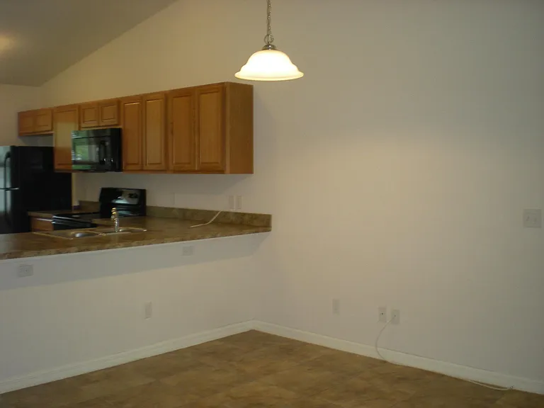 3033 SE Jefferson St — Photo 13