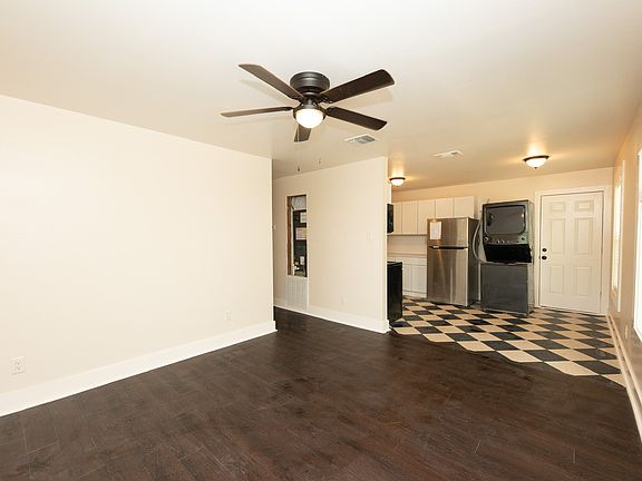 4th image of 535 Husk Ln