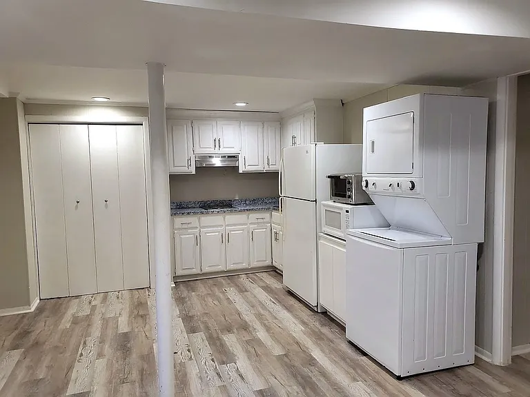 282 Le Bon Rd #C — Photo 10