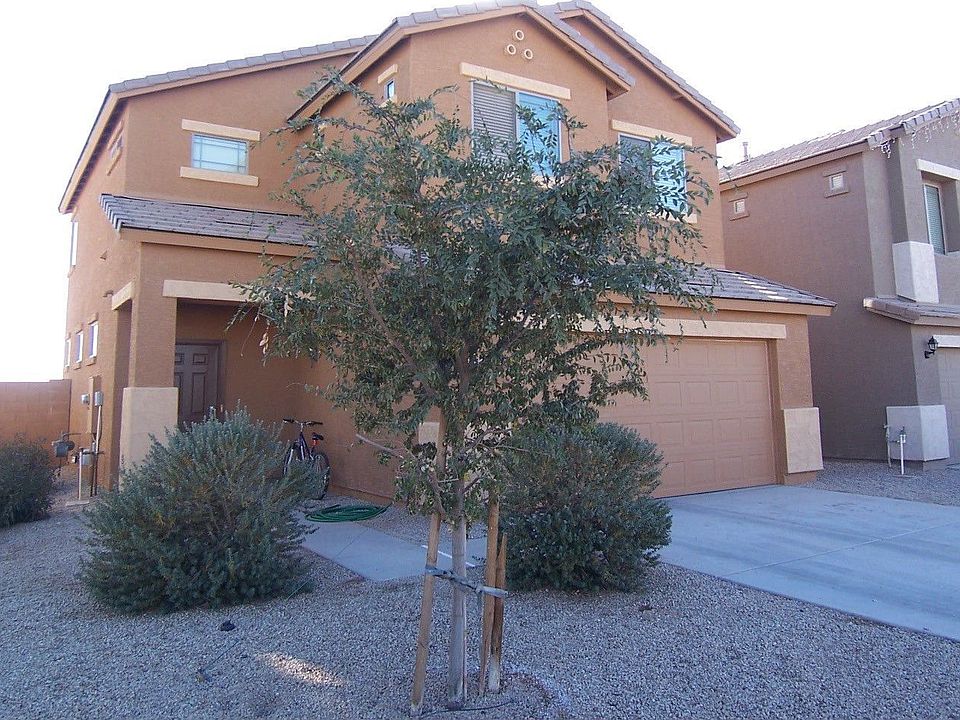 1st image of 35889 W Velazquez Dr
