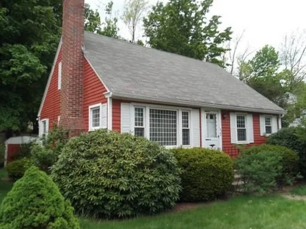 152 Green St, Gardner, MA 01440