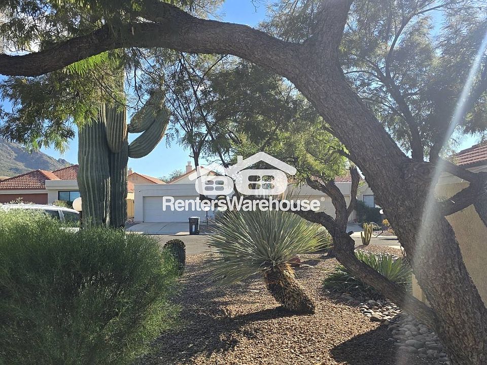1st image of 311 E Suntree St