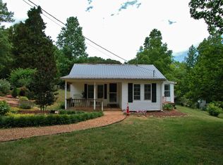 66 Elza Dr, Cleveland, GA 30528