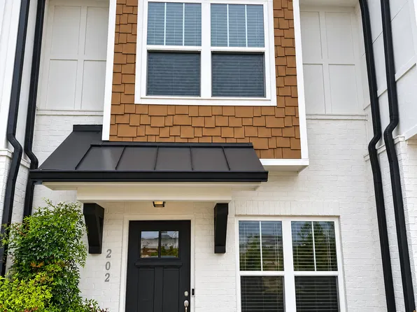 202 W Mill Dr, Nashville, TN 37209