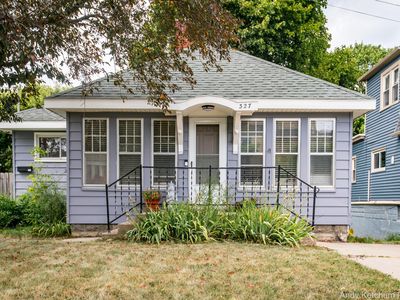 327 Carrier St NE, Grand Rapids, MI, 49505