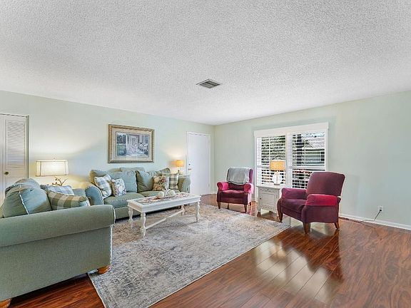 3rd image of 2015 S Seacrest Boulevard #C