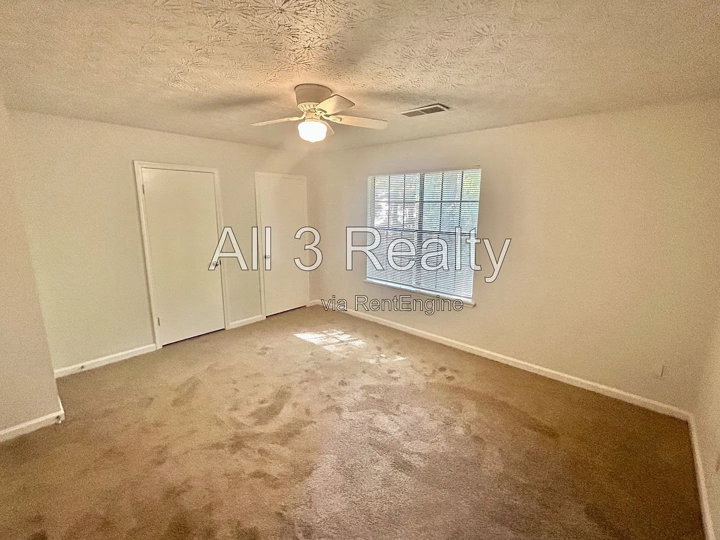 2 bed, 2.0 bath, 1200 sqft, $1,395 — Photo 4