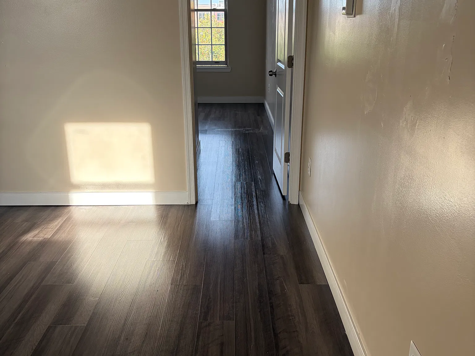 1 bed, $1,300 — Photo 2