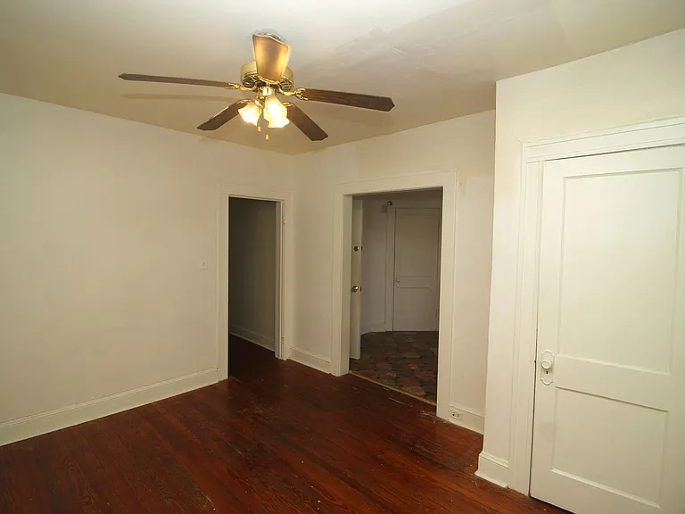 3209 Guilford Ave — Photo 7