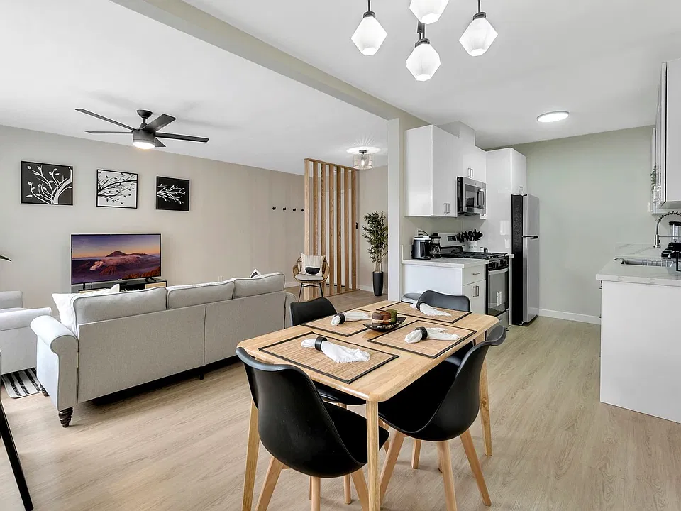 Wishing Well Apartments