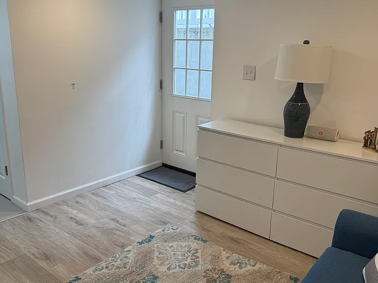 Oak Dr — Photo 4