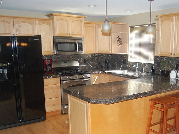 3rd image of 13405 NE 92nd St