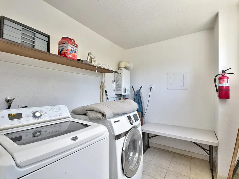 762 Bigler Ct — Photo 37