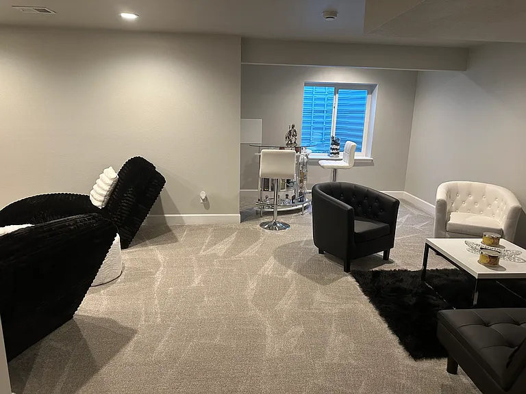 2540 Brookstone Dr #B — Photo 6