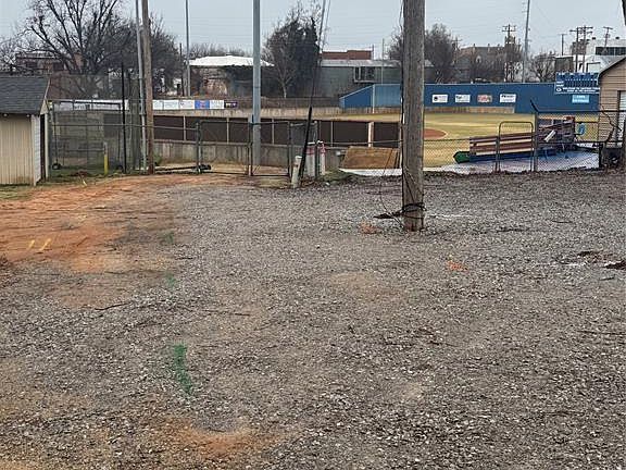 4th image of 216 E 218 Springer Avenue 20 Lot 18-19-21