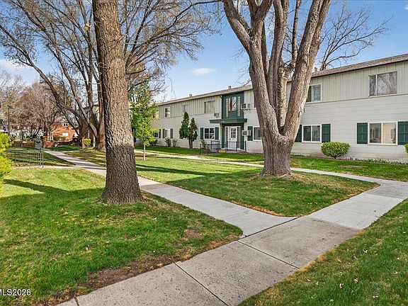 3rd image of 1945 4th St APT 9