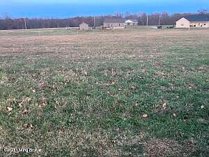 2nd image of 136 Locust Grv