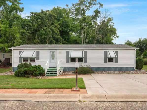 82 Breakwater Pl N #10, Cape May, NJ 08204