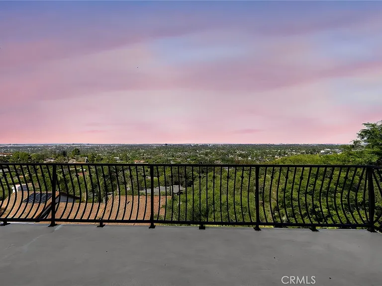 11393 La Vereda Dr — Photo 30