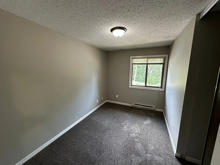 607 1st Ave NE #116 — Photo 5