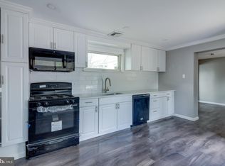 114 10th Ave, Atco, NJ 08004