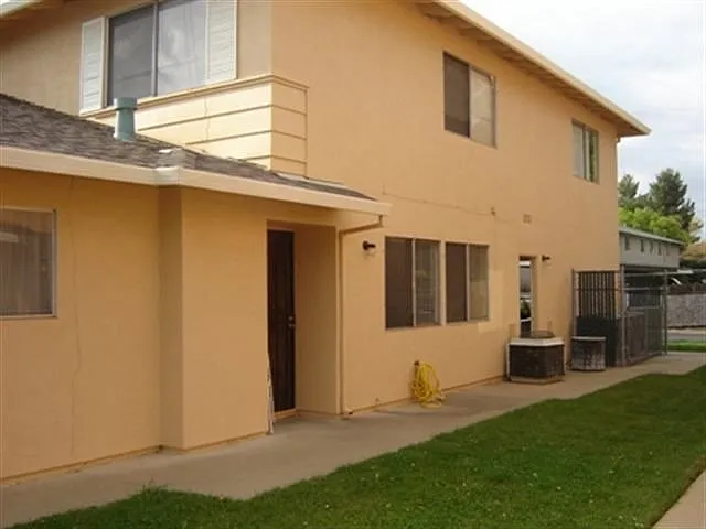 1267 Casita Dr APT 3 photo 1