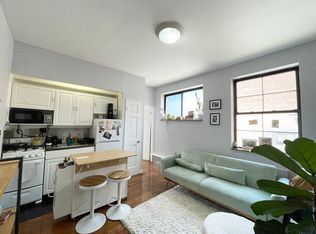 301 W 13th St APT 4D, New York, NY 10014