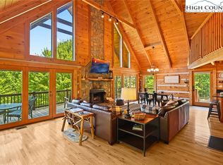 1025 Chestnut Ridge Trl, Seven Devils, NC 28604