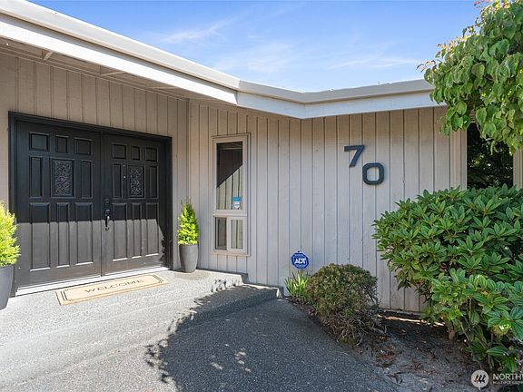 4th image of 70 Hewitt Drive