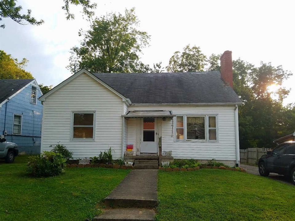 1st image of 208 Elmwood Dr