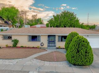9230 Lagrima De Oro Rd NE, Albuquerque, NM 87111