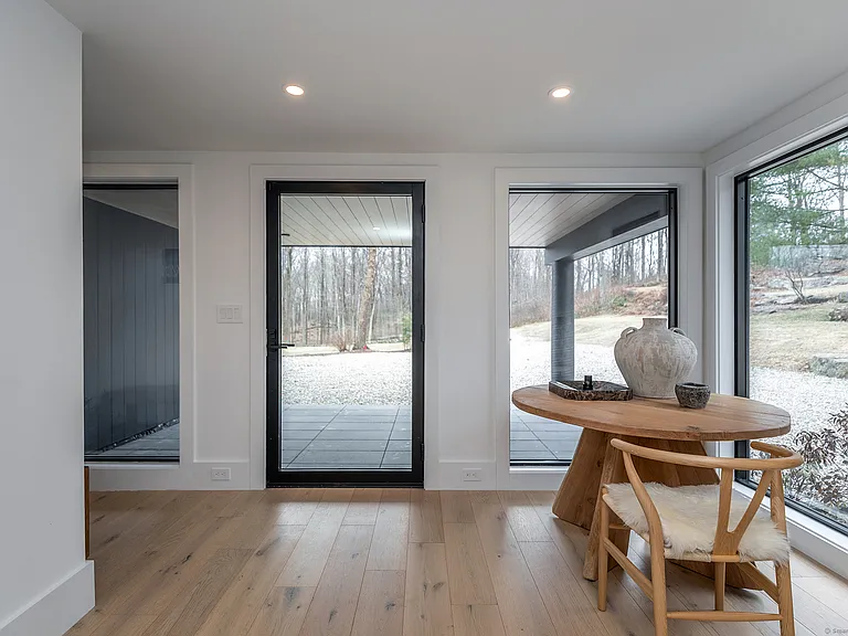 34 Old Roxbury Rd — Photo 22