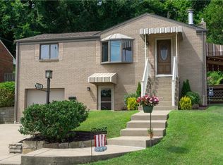 2375 High Oak Dr, Pittsburgh, PA 15220