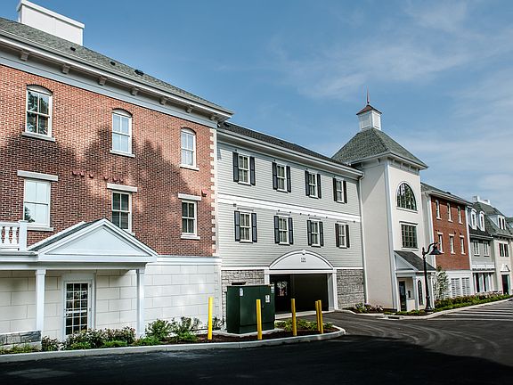 2nd image of 121 W Main St #3C